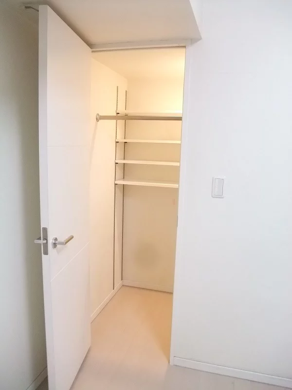 ウォークインクローゼット
