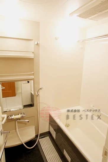 バス