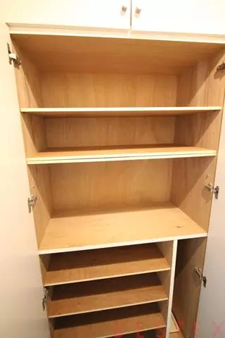 シューズボックス