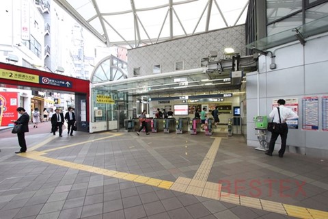 本郷三丁目駅