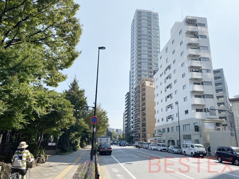 上野公園向かいのマンション