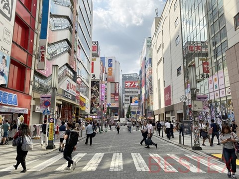 秋葉原