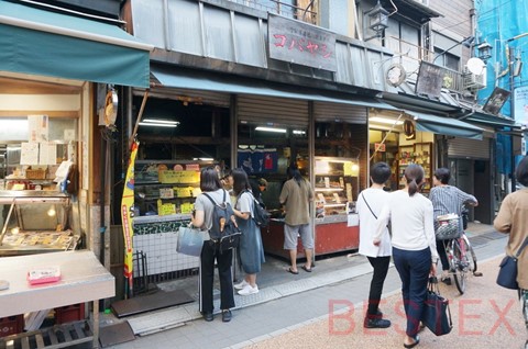 商店街の店２